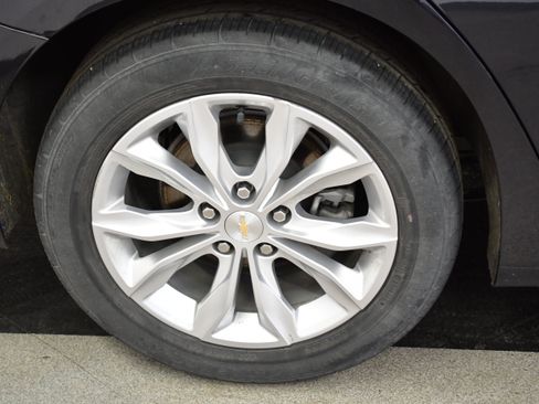 Used 2023 Chevrolet Malibu LT FWD image 37