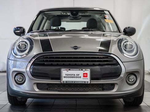 Used 2020 MINI Cooper 2-Door Hardtop FWD image 2