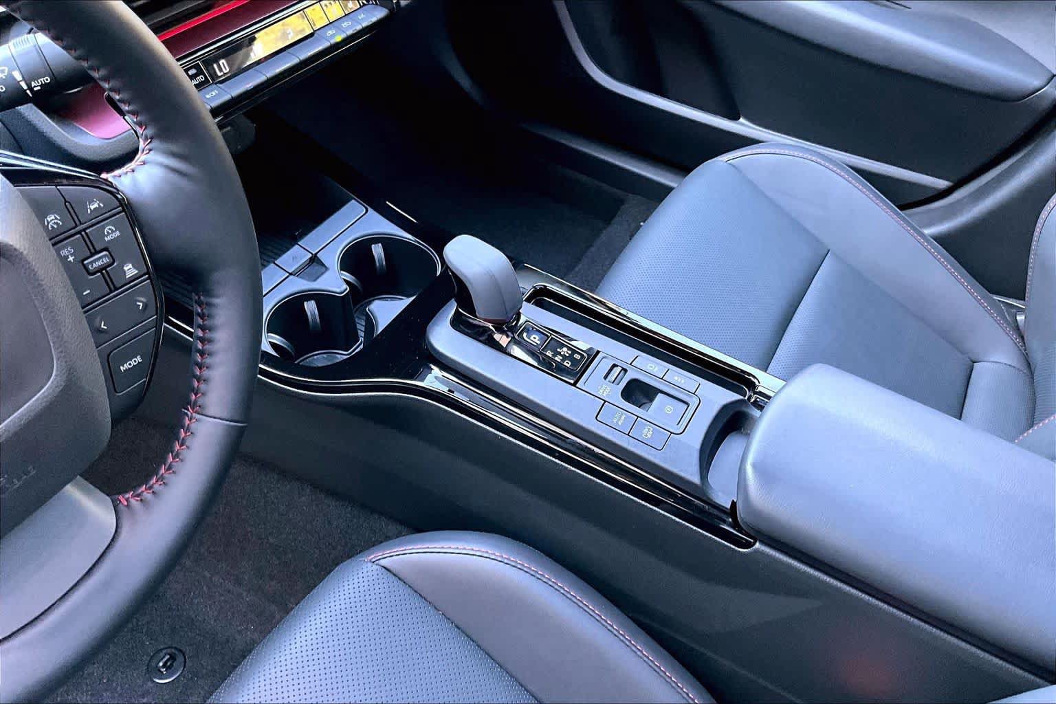 Certified 2026 Toyota Prius Plug-In Hybrid FWD image 17