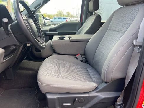 Used 2020 Ford F150 XLT w/ Equipment Group 302A Luxury AWD/4WD image 19