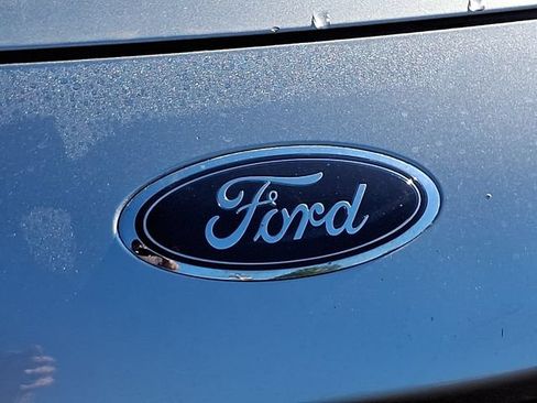 Used 2021 Ford Escape Titanium AWD/4WD image 4