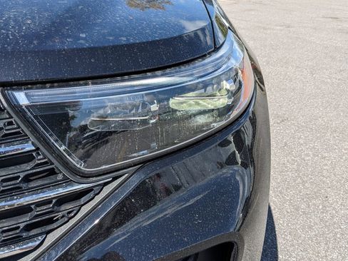 Certified 2024 Ford Explorer XLT image 9