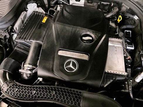 Used 2019 Mercedes-Benz GLC 300 GLC 300 image 34