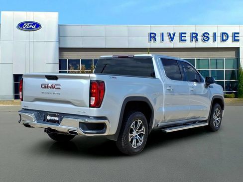 Used 2020 GMC Sierra 1500 SLE w/ SLE Value Package AWD/4WD image 7