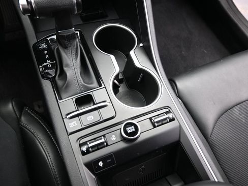 Used 2023 Kia K5 GT-Line image 15