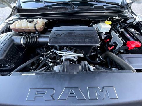 Used 2022 RAM 1500 Big Horn image 28