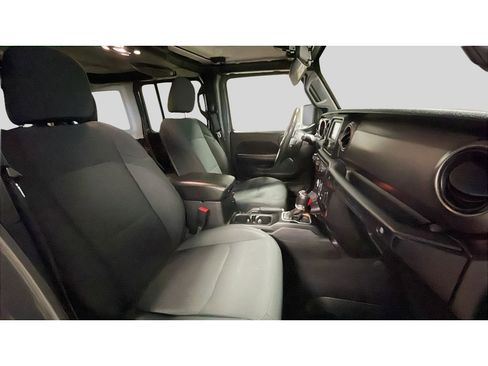 Used 2019 Jeep Wrangler Unlimited Sport S AWD/4WD image 16