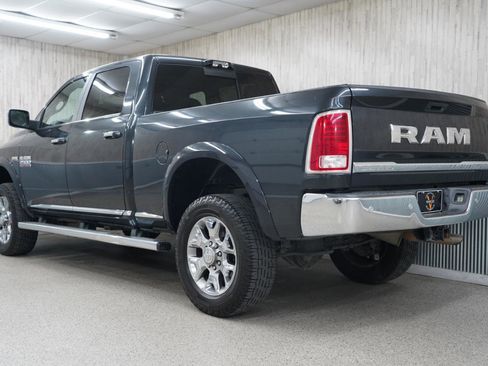 Used 2017 RAM 2500 Limited image 7