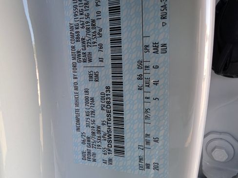 New 2025 Ford F550 4x4 Crew Cab image 24