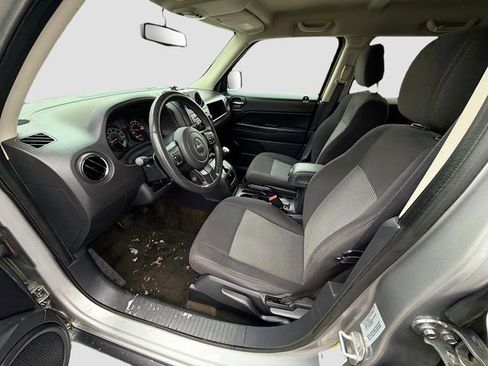 Used 2016 Jeep Patriot Latitude image 18