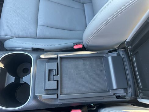 Certified 2025 Subaru Legacy Limited image 20