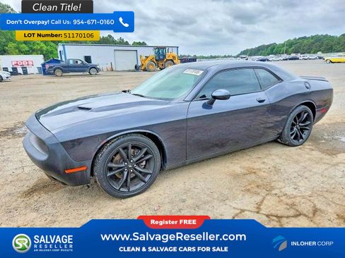 Used 2018 Dodge Challenger SXT Plus RWD image 1