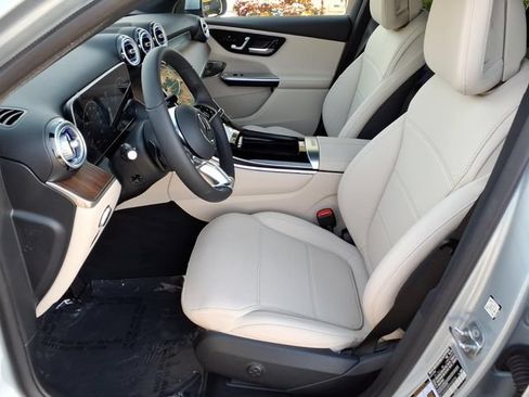 New 2027 Mercedes-Benz GLC 350e 4MATIC image 14
