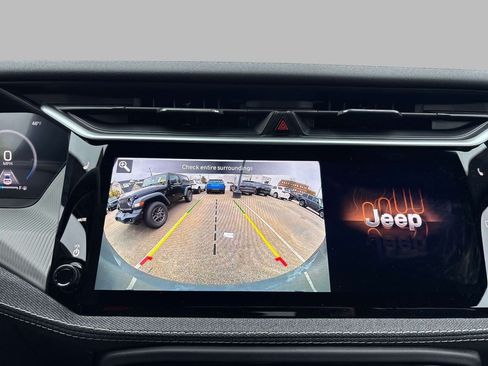 New 2026 Jeep Cherokee Laredo AWD/4WD image 8