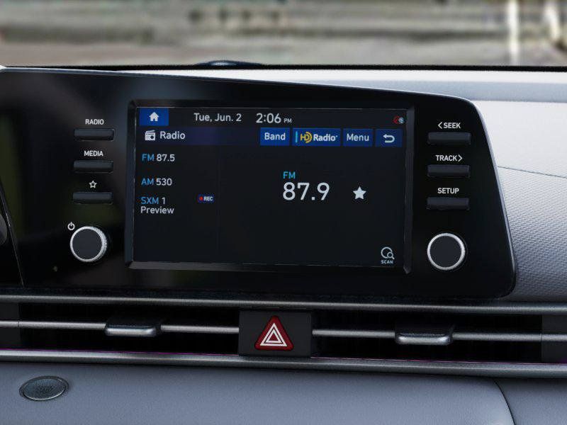 New 2026 Hyundai Elantra Hybrid FWD image 13