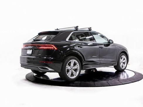 Used 2022 Audi Q8 Premium Plus image 7