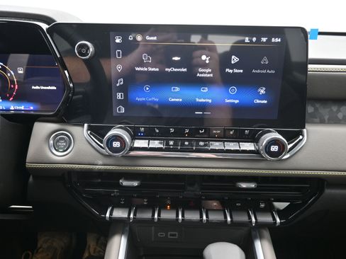 New 2026 Chevrolet Colorado ZR2 w/ Technology Package AWD/4WD image 17