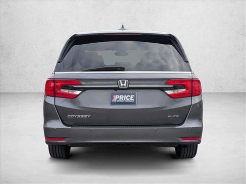 Certified 2022 Honda Odyssey Elite image 7
