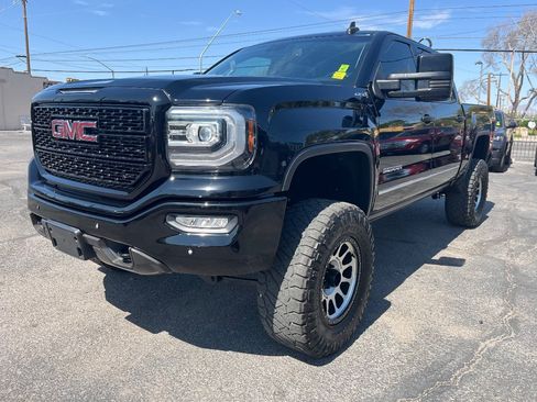 Used 2018 GMC Sierra 1500 SLT AWD/4WD image 11