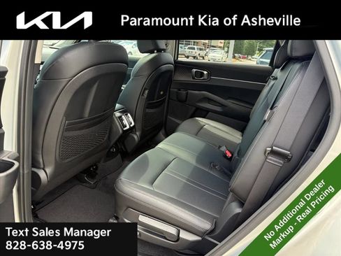 New 2026 Kia Sorento S w/ S Panoramic Sunroof Package FWD image 22