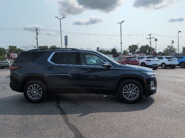 Used 2022 Chevrolet Traverse LT FWD image 9