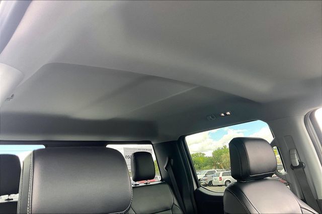 Used 2024 Ford F250 Lariat w/ Sport Appearance Package AWD/4WD image 17