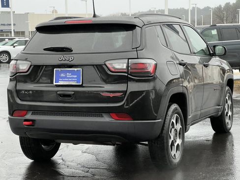 Used 2022 Jeep Compass Trailhawk w/ Trailhawk Elite Group image 11