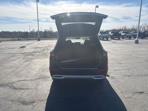 Used 2024 Mitsubishi Outlander SE image 10