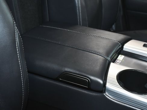 Used 2024 Lexus LX 600 F Sport image 76