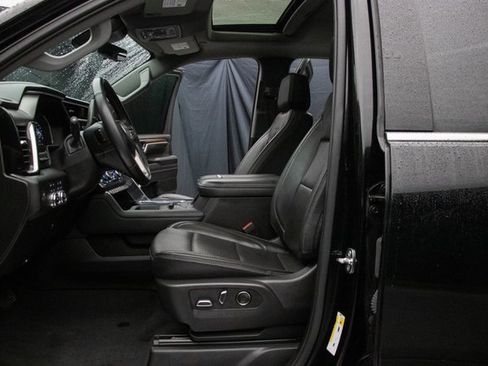 Used 2024 GMC Sierra 2500 Denali w/ Denali Reserve Package image 30