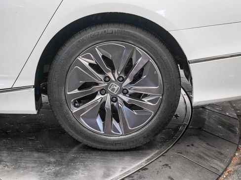 Used 2022 Honda Accord EX-L image 10