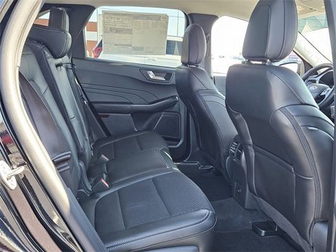 New 2026 Ford Escape SE image 15