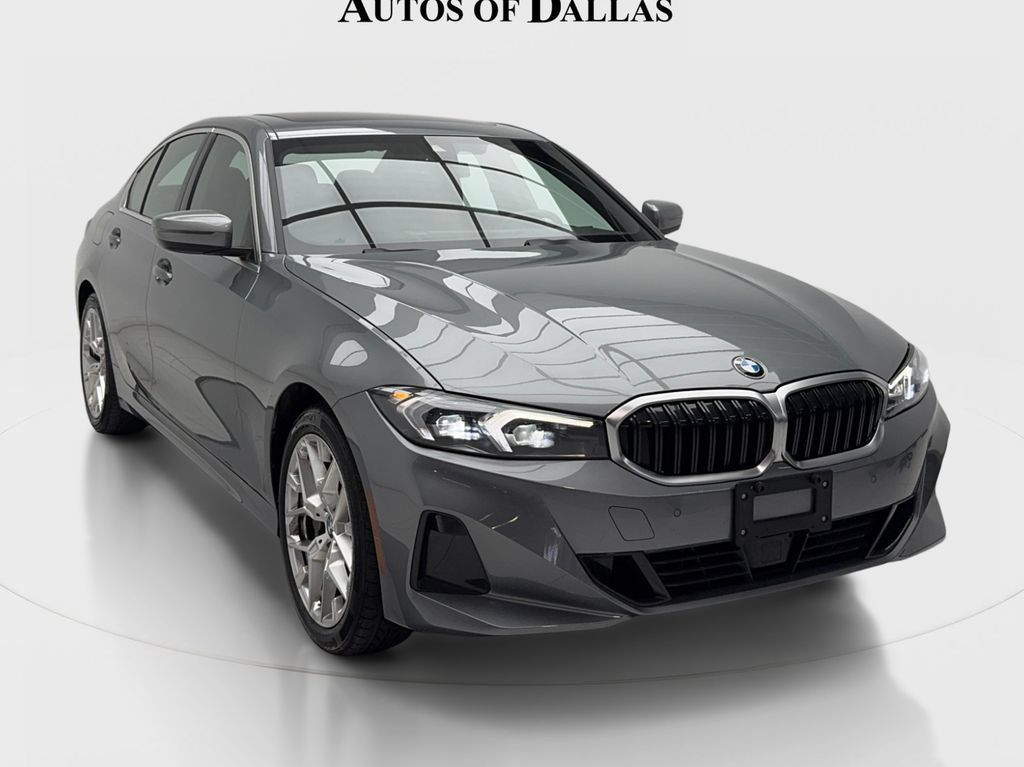 Used 2026 BMW 330i xDrive Sedan AWD/4WD image 3