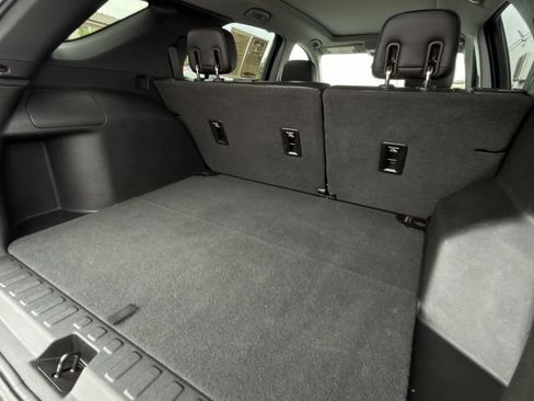 Certified 2019 Chevrolet Equinox Premier FWD image 35