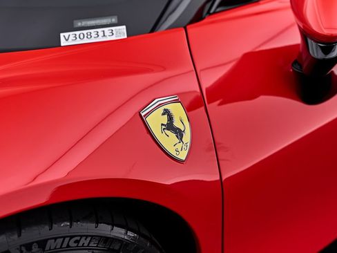 Used 2024 Ferrari SF90 Spider AWD/4WD image 32
