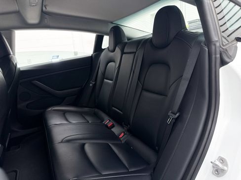 Used 2023 Tesla Model 3 Standard Range RWD image 32