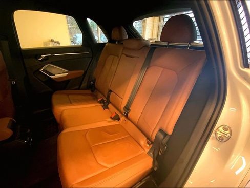 Certified 2024 Audi Q3 2.0T Premium image 21