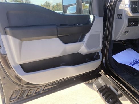 Used 2023 Ford F350 XL w/ 360-Degree Camera Package image 18