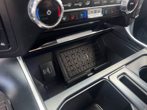 Used 2023 Ford F150 Raptor w/ Raptor Carbon Fibre Package AWD/4WD image 15