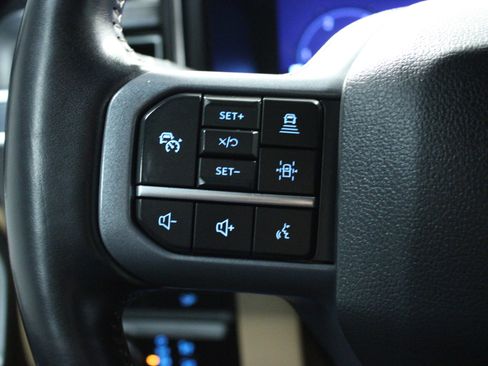 Used 2024 Ford F350 Lariat w/ Lariat Ultimate Package image 20