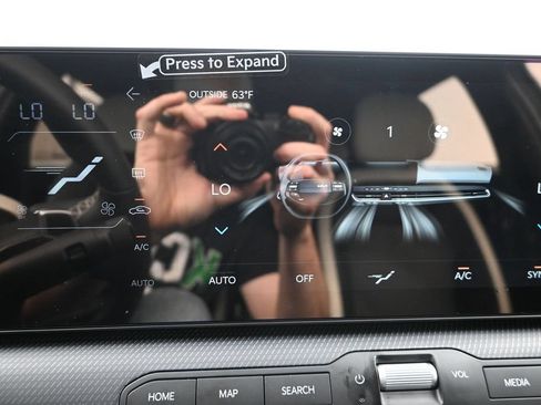New 2026 Kia K4 GT-Line Turbo FWD image 23