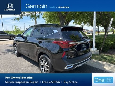 Used 2021 Kia Seltos EX AWD/4WD image 3