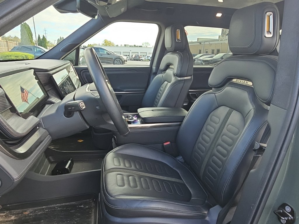 Used 2022 Rivian R1T Launch Edition AWD/4WD image 3