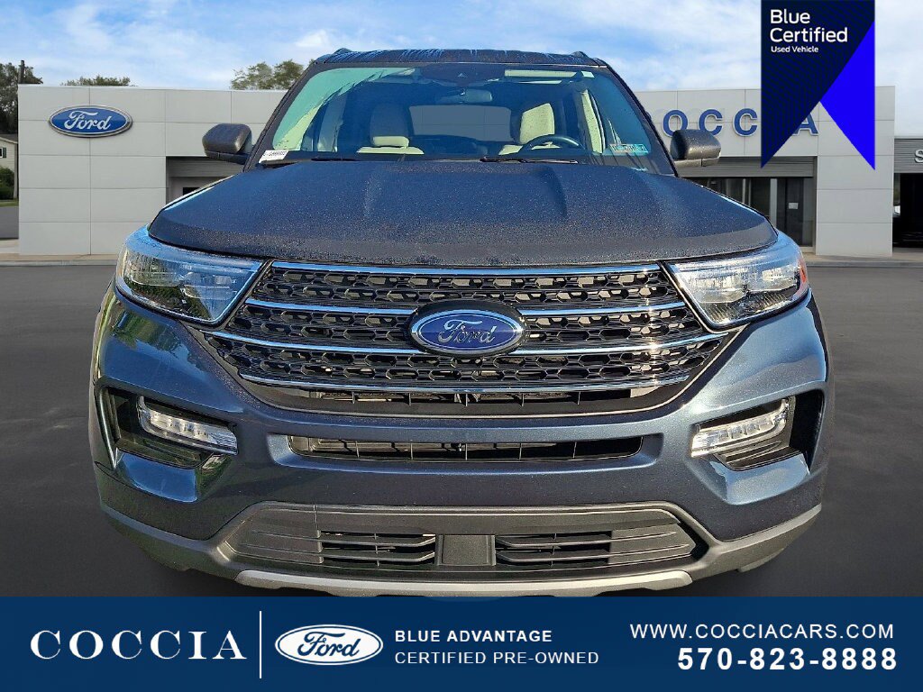 Certified 2023 Ford Explorer XLT w/ Equipment Group 202A AWD/4WD image 2