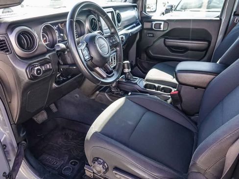 Certified 2022 Jeep Wrangler Willys image 17