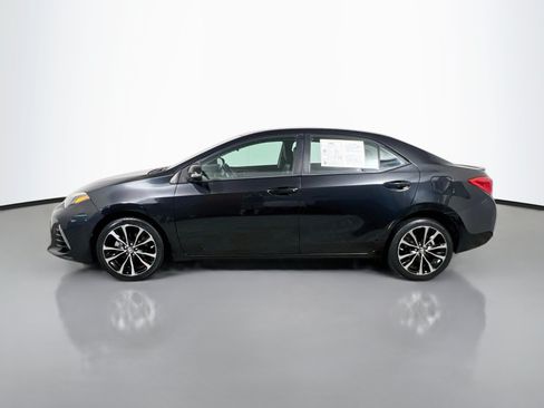 Used 2018 Toyota Corolla SE FWD image 9