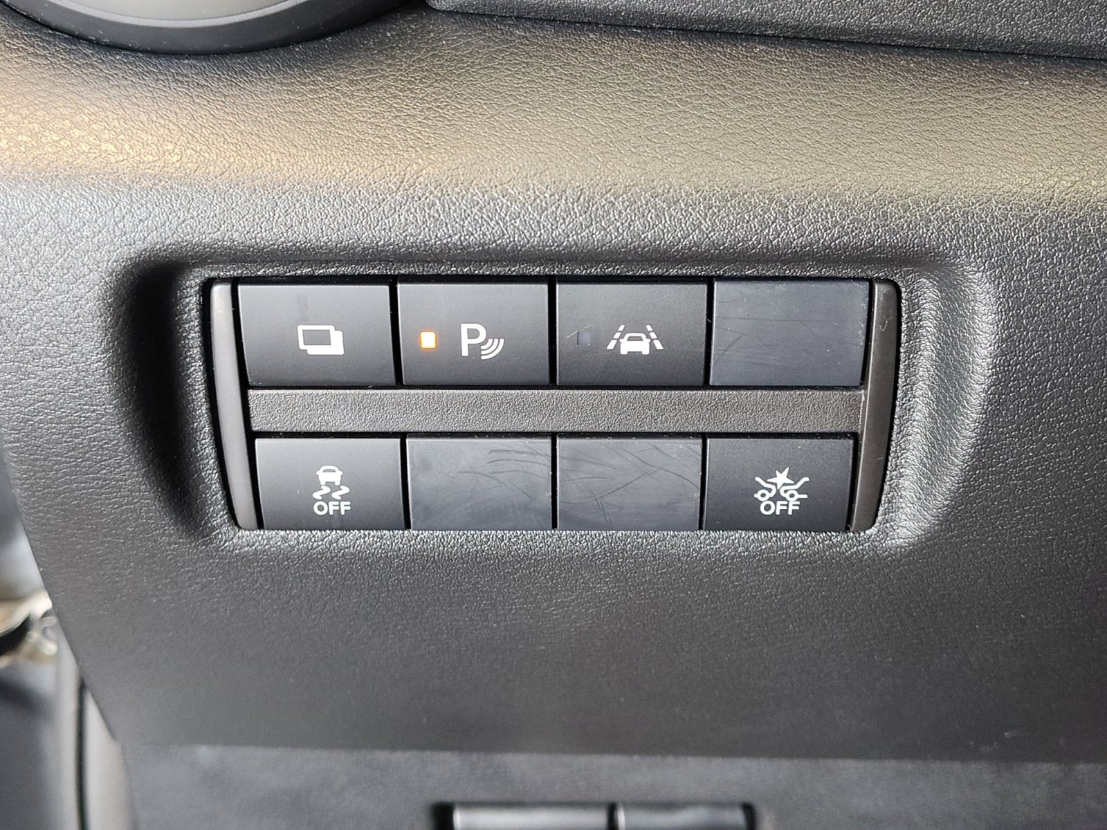Used 2021 Nissan Versa S FWD image 24