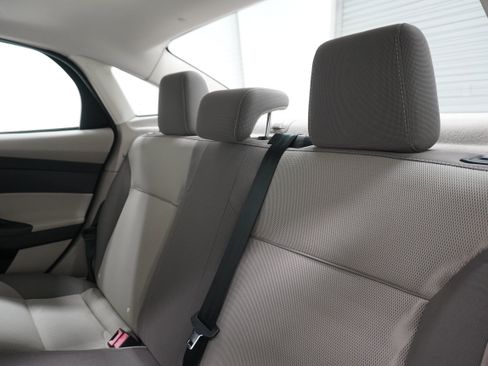 Used 2014 Ford Focus SE image 11
