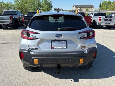 Used 2024 Subaru Crosstrek 2.5i Wilderness w/ Crosstrek Mirror Package AWD/4WD image 4