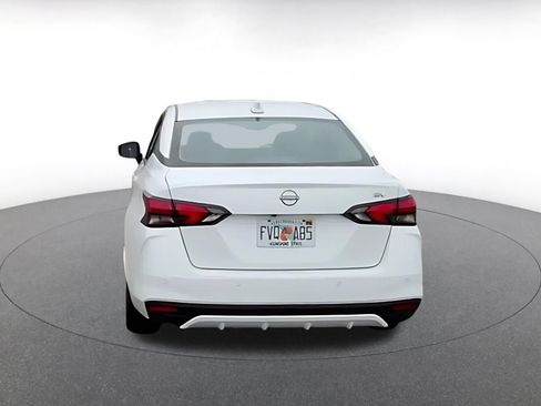 Used 2025 Nissan Versa SV FWD image 12